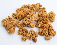 Vilgain Protein Granola kawałki pieczonego müsli z chipsami białkowymi na pożywne śniadanie 350 g